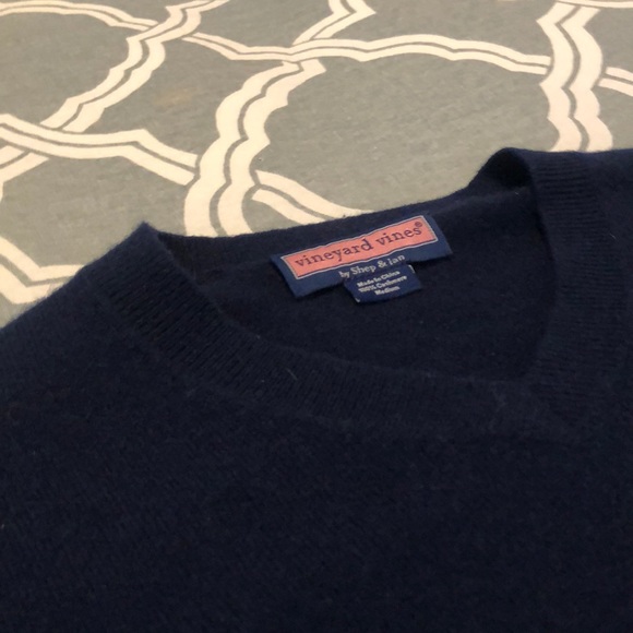 Vineyard vines cashmere v-neck sweater - Picture 4 of 4